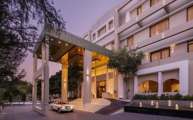 Essentia Hotel Udaipur 5*
