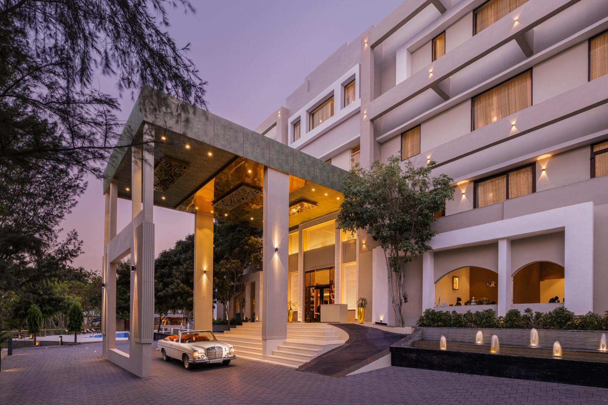 Essentia Luxury Resort & Spa Udaipur Exterior photo