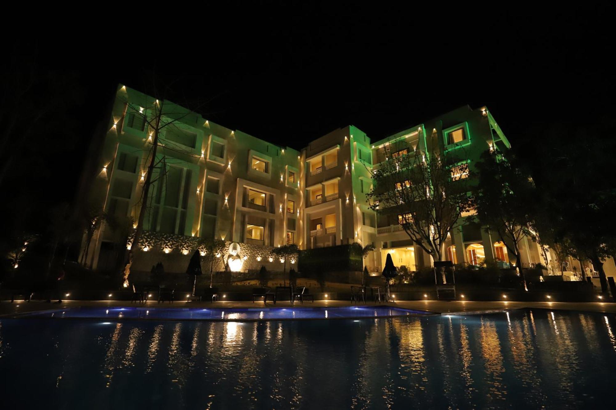 Essentia Luxury Resort & Spa Udaipur Exterior photo
