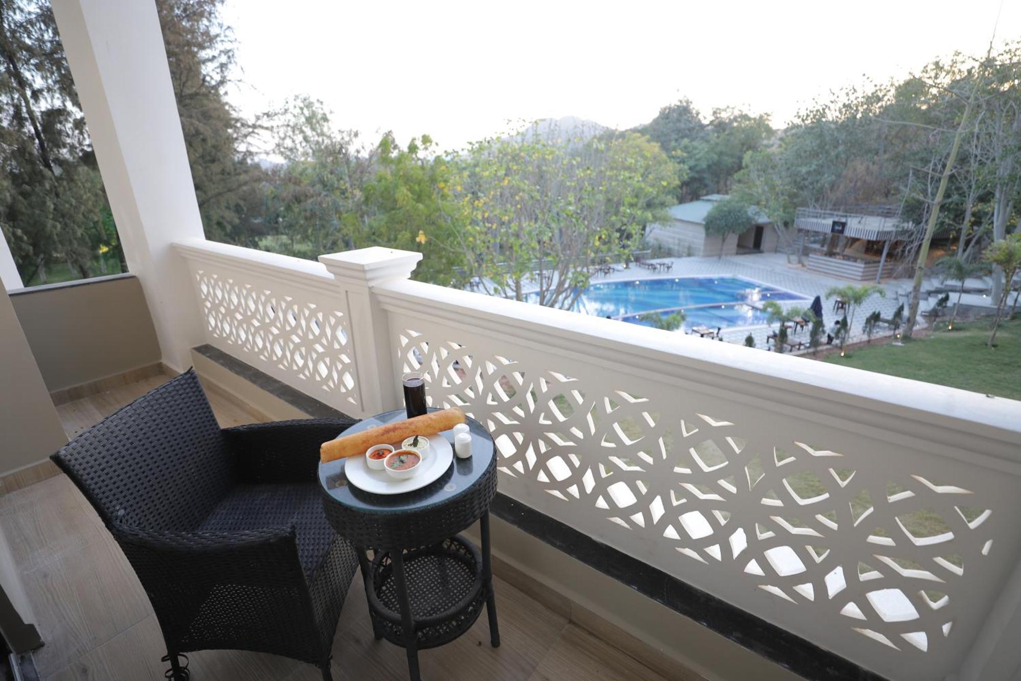 Essentia Luxury Resort & Spa Udaipur Exterior photo