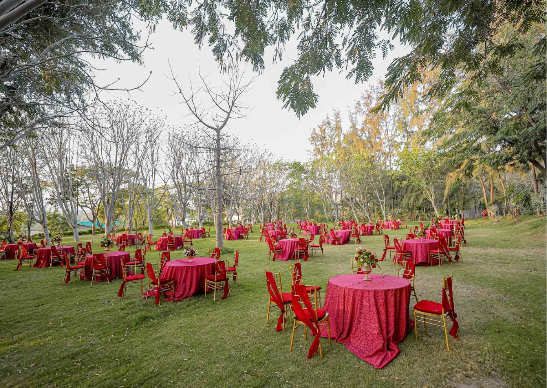 Essentia Luxury Resort & Spa Udaipur Exterior photo